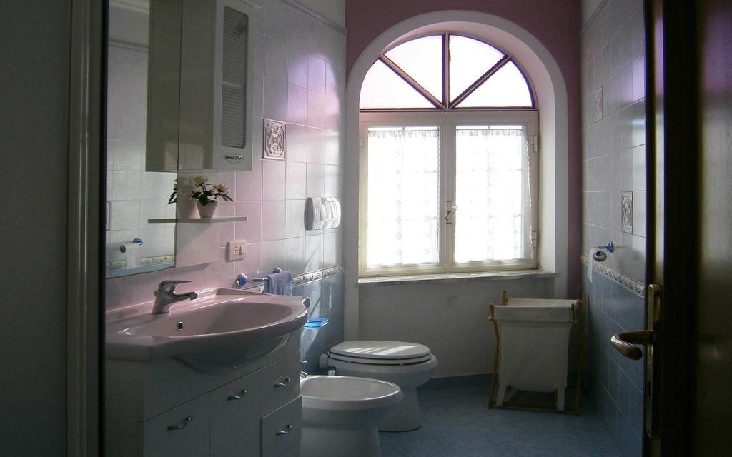 Villa En Rose Ravello Værelse billede